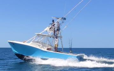 Tuna Fish boat in Papagayo